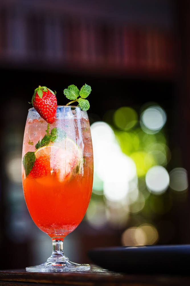 Strawberry soda that tastes delicious and refreshing.