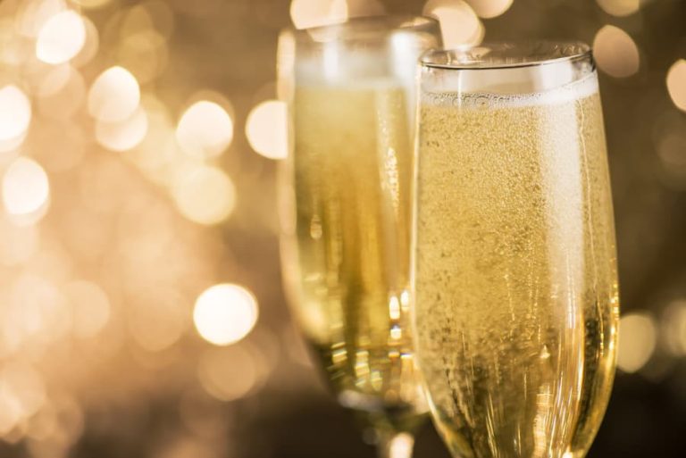 Prosecco vs. Champagne What’s the Difference? Columbia Distributing